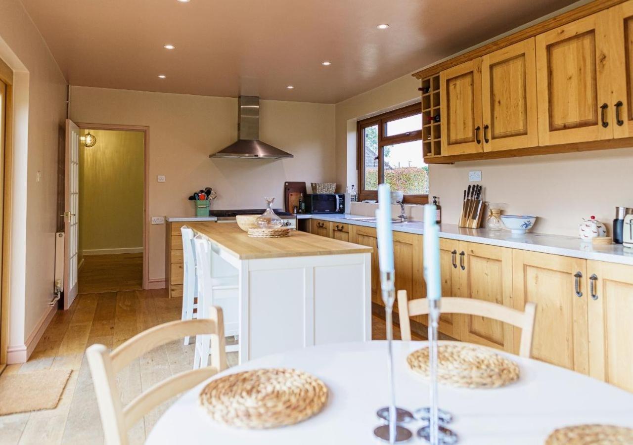Charming 3Bd Cotswolds Family Retreat Villa Bourton-on-the-Water Kültér fotó